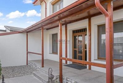 Vila 6 Camere - Saftica - 24