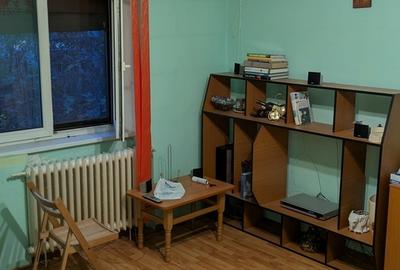 Apartament cu 2 camere semidecomandat în Brâncoveanu