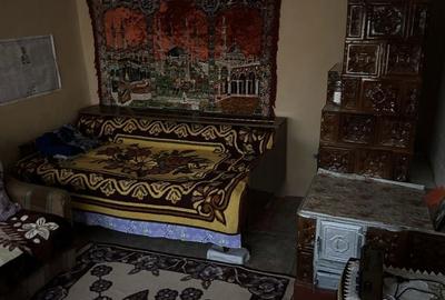 Casă cu 4 camere în Gropeni - 1