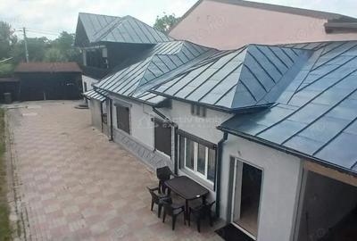 Casă cu 8 camere cu Teren 653 Mp în Central - 14