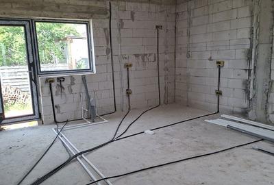 Casă cu 5 camere cu Teren 350 Mp în Central - 14