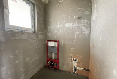 Duplex cu 3 camere cu Canalizare în Cristian - 11