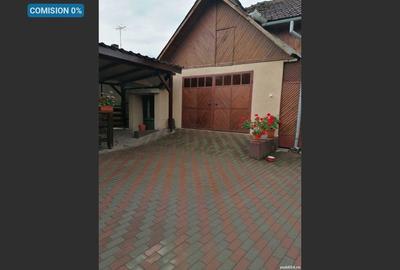 Casă cu 3 camere de vânzare, 150 mp, Apa - 1