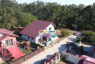 Casă cu 4 camere cu Teren 492 Mp în Central - 8