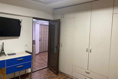 Apartament cu 3 camere decomandat în Central - 2