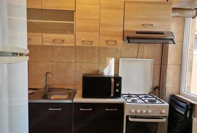 Apartament cu 2 camere decomandat în Banu Manta