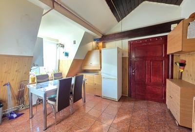 Apartament cu 3 camere, Postavarului, Centrul Istoric - 4