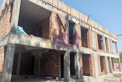 6 Case individuale la vanzare, 4 camere, in zona bd 1Decembrie 1918 - 4