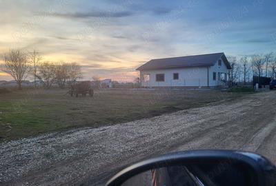 Teren de 584 mp, în Samurcași