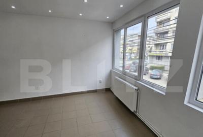 Spațiu comercial, de 40 mp, în Micul Dallas - 3