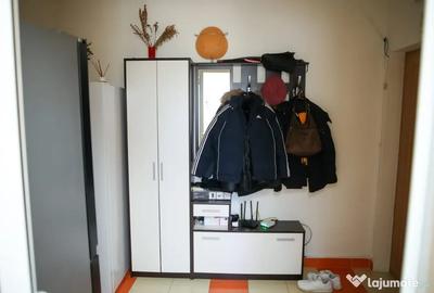 Apartament cu 4 camere semidecomandat în Central - 2
