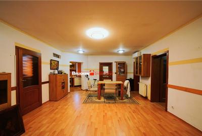 Casă cu 4 camere cu Teren 1133 Mp în Central - 13