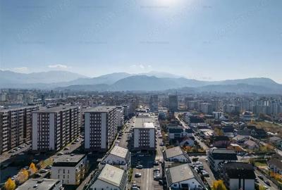 Apartament cu 3 camere, mobilat în Tractorul - 10