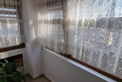 Apartament 3 camere zona centrala - 10