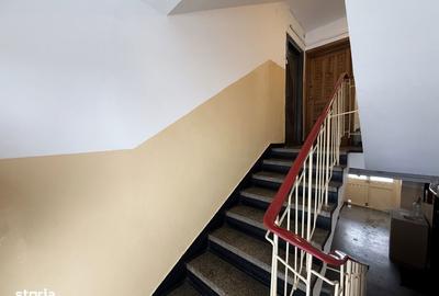 Apartament cu 3 camere, mobilat în Central - 1