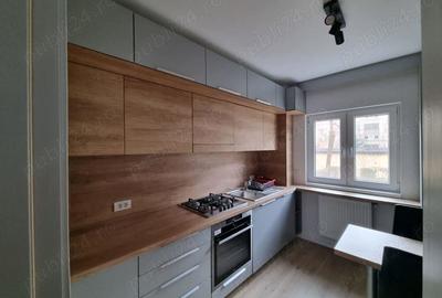 Inchiriez apartament 3 camere Inchiriez apartament 3 camere - 1