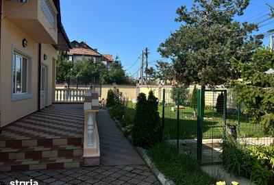 Casă cu 5 camere cu Canalizare în Central - 6