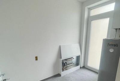 Casă cu 4 camere cu Teren 390 Mp în Iris - 9