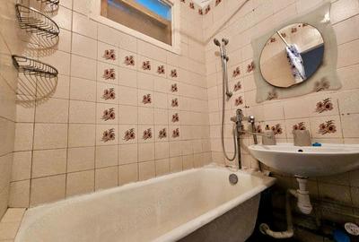 Apartament de vanzare zona 13 septembrie 2 camere - 1