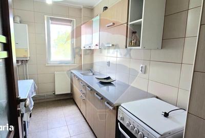 Apartament cu 3 camere în Central - 4