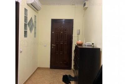 Apartament cu 3 camere decomandat în Vitan - 12