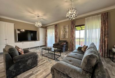 Casă de închiriat, 5 camere, 4 băi, 180 mp, Dezmir Casă de închiriat, 5 camere, 4 băi, 180 mp, Dezmir - 2