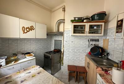 4 camere de 92 mp pe strada Vasile Lascăr la 5 min de Universitate . - 15