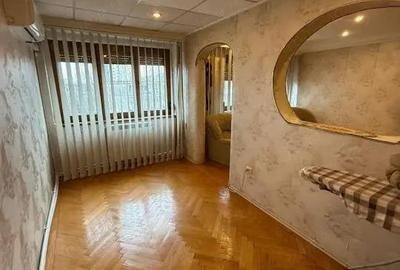 Apartament cu 4 camere decomandat în Central - 7