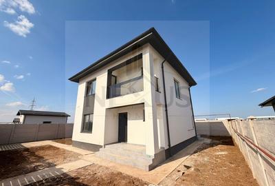 Casă individuală cu 4 camere cu Teren 385 Mp în Berceni