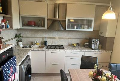 Apartament cu 2 camere în Zăvoi