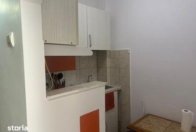 Garsonieră decomandată în Podu Roș - 6