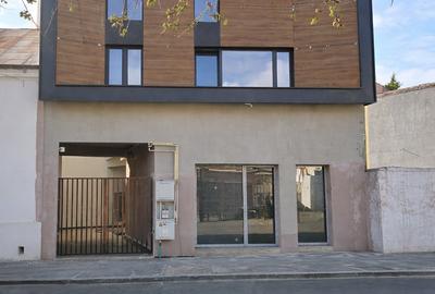 Apartament cu 9 camere semidecomandat în Eminescu - 1