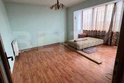 Apartament de vanzare, decomandat, 3 camere, 60 mp, Micro 3 - 3
