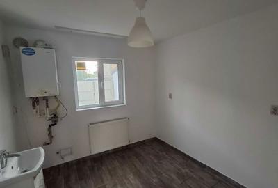 Casă cu 4 camere cu Teren 280 Mp în Berceni - 5