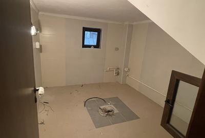 Casă cu 3 camere în Afumați - 18