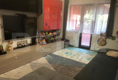 De vanzare apartament 3 camere , 60mp , zona Carpati 2 - 4