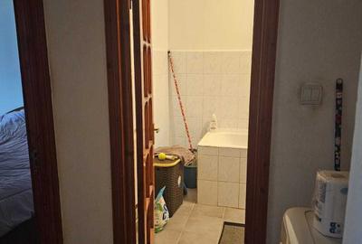 Apartament cu 3 camere decomandat în Central - 3