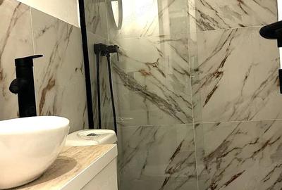 Garsonieră decomandată în Complex Studențesc