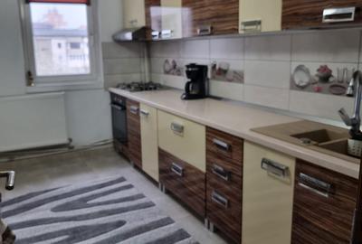Apartament cu 3 camere decomandat în Bistrița Lac - 4