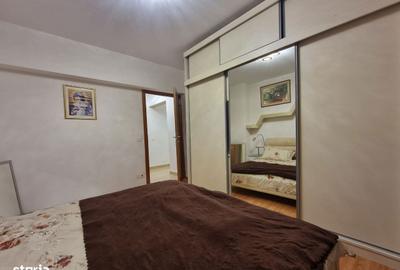 Apartament cu 4 camere decomandat în Matei Voievod