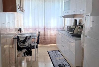 Apartament cu 2 camere semidecomandat în Micro 16 - 4