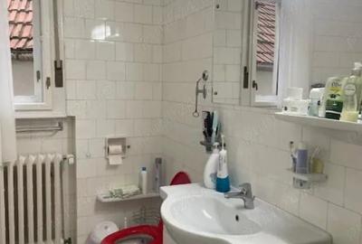 Casă cu Teren 91 Mp în Central - 12