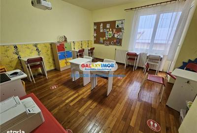 Casă cu 7 camere cu Teren 387 Mp în Central - 17