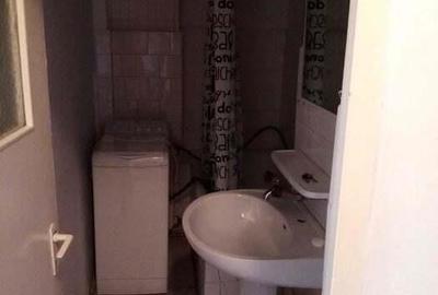 Garsoniera situata in zona Calea Vitan, langa Auchan Vitan Garsoniera situata in zona Calea Vitan, langa Auchan Vitan - 2