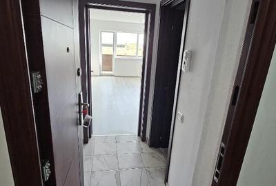 Apartament tip STUDIO, 46 mp utili, etaj 3/4, direct DEZVOLTATOR. - 1