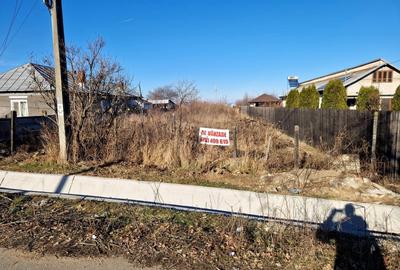 Teren de 3300 mp, în Pleșoiu - 3