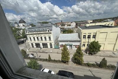 Apartament cu 2 camere decomandat în Hotaru - 1