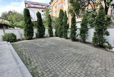 Spațiu comercial, de 182 mp, în Șcheia