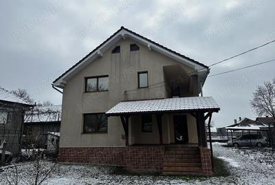 Casă cu Teren 614 Mp în Central - 13