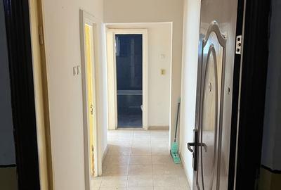 Apartament cu 2 camere decomandat în Central - 1